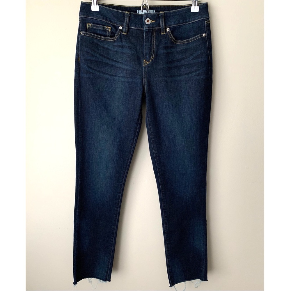 Yummie • 27 • Straight Leg Denim Blue Jeans Dark Vintage Wash
